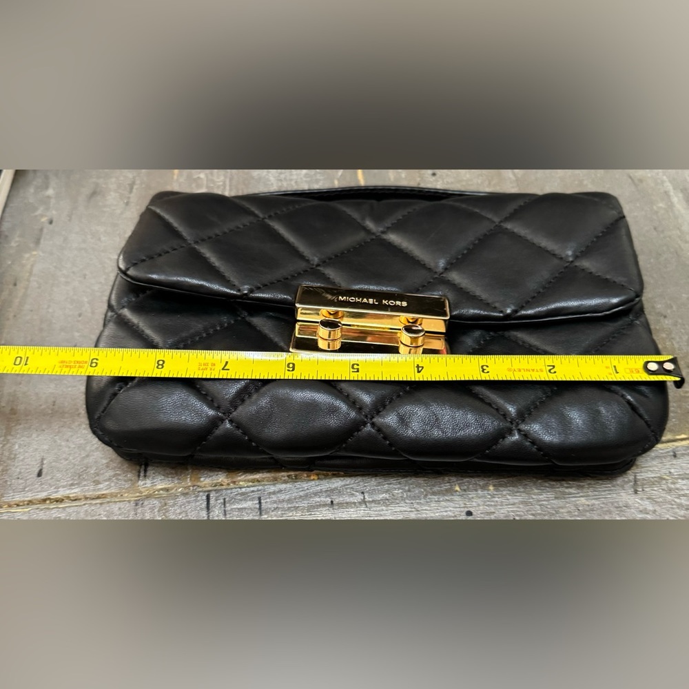 MICHAEL Michael Kors Black Quilted Shoulder Bag with Gold Chain - Picture 10 of 14